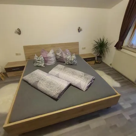 Susanne Apartment *